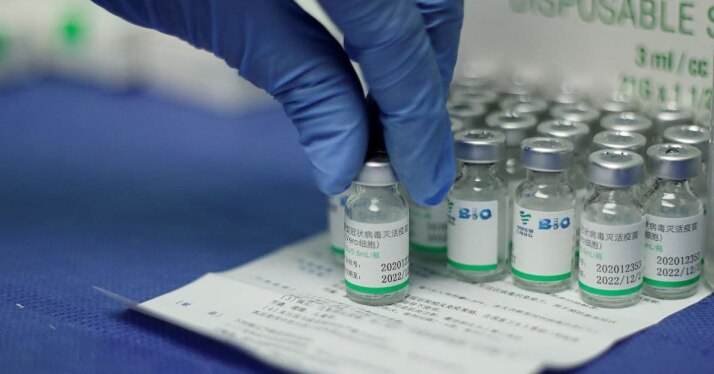 شرکت سلامت الکترونیک برکت تعدادی واکسن سینوفارم وارد کرد